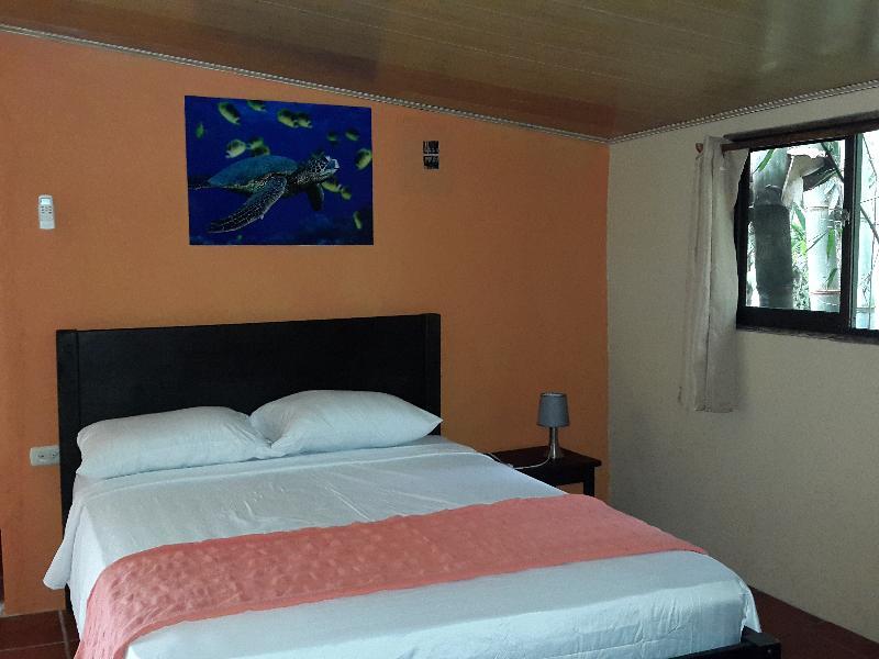Hotel Colibri Manuel Antonio Exterior photo